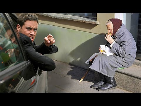 Видео: УБЕРИТЕ ВОН эту старую нищенку! – кричал мажор охране... Но через минуту стоял перед ней на коленях!