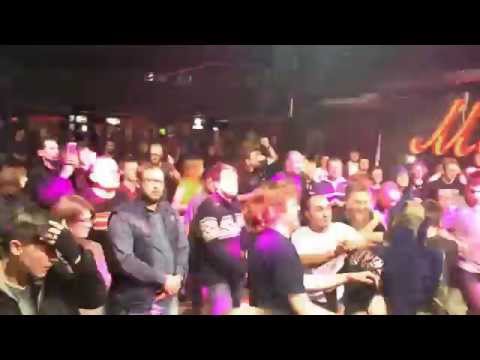 Видео: Свадьба - RE-LIVE'88: «Коммунизм» в «Москве» 14.11.2015