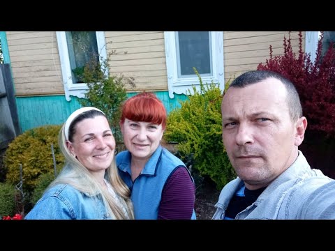 Видео: Маму проводили, Вино из смородины сцедили