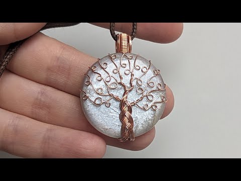 Видео: Мастер-класс по изготовлению подвески-кабошона «Дерево жизни» из проволоки