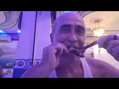 Видео: Первый раз попробовал мясо  верблюда. #ужин #египет #хургада. 