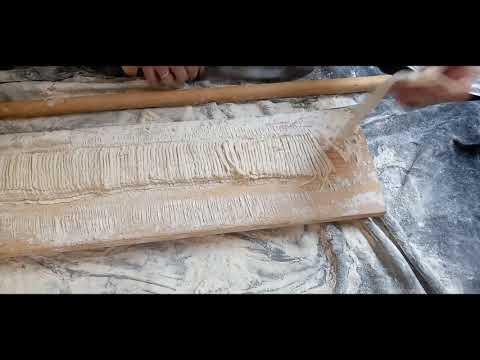 Видео: Намуди буридани оши буридаи тоҷики