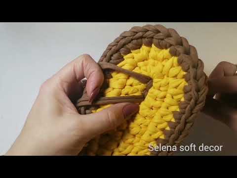 Видео: Как красиво завершить обвязку стельки из трикотажной пряжи.Как сменить цвет нити.