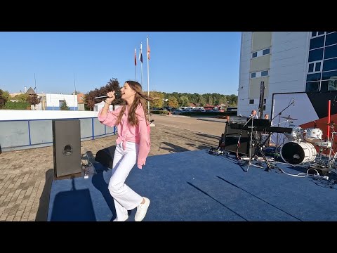 Видео: Дарья Пунченко на фестивале Обжинки 2025