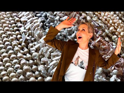 Видео: Шопинг на Апрашке Мы в шоке! Решили накупить красоты))) Модницы Петербурга вышли на охоту