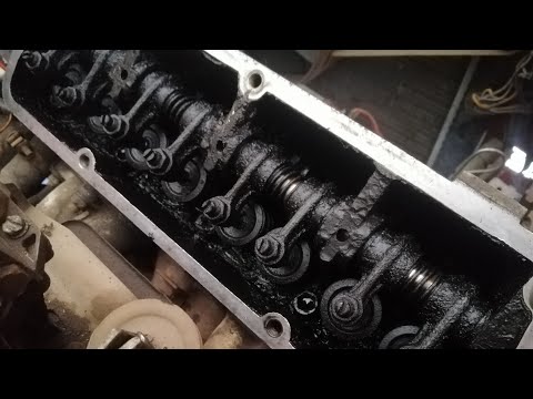 Видео: Полеуретан в бмв е32 и Оооочень уваленая таврия на ремонт МеМза.. =)))