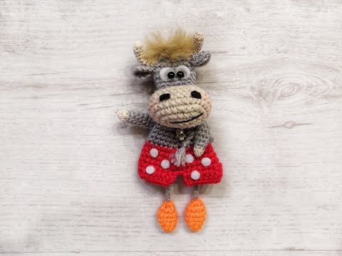 Видео: Вязаный бычок крючком. Мастер-класс. Новогодняя игрушка. Символ года 2021.