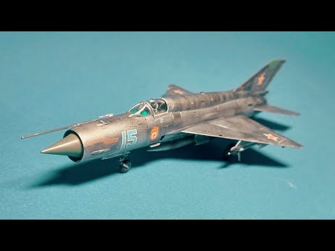 Видео: МиГ-21 Бис - "Балалайка" | Сборка модели от фирмы Zvezda 1/72 | Mr.Motochkin