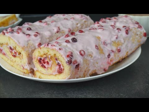 Видео: ПЯТИМИНУТНЫЙ Рулет "Ягодка" - дочь просит готовить каждую неделю (и я готовлю).