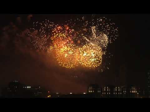 Видео: Праздничный салют 9 мая 2019 года. Екатеринбург