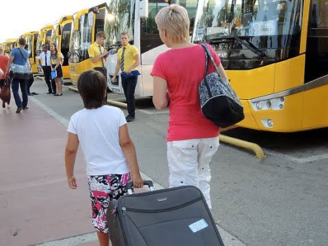 Видео: Что делать, если ребёнок просится из лагеря домой. Как отдыхать без детей и не чувствовать вину?