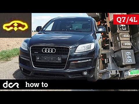 Видео: Как снять реле воздушного компрессора Audi Q7 (4L) 2005-2015 - Снятие реле пневматической подвески