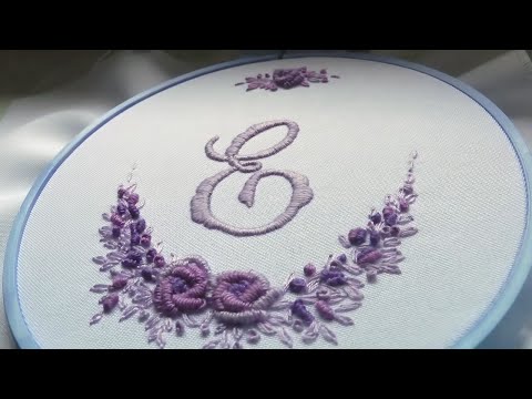 Видео: Вышивка гладью. Как вышить букву Е и цветы