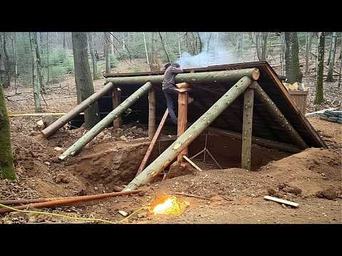 Видео: Двое Мужчин Строят ОГРОМНУЮ ХИЖИНУ под Землей | От Начала до Конца @lifeinthesiberianforest1
