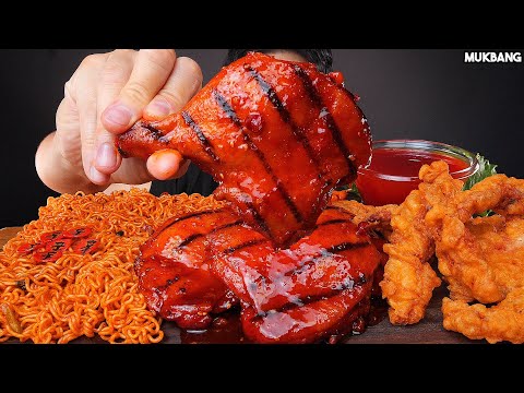 Видео: острая курица и лапша 🍗 SPICY BBQ CHICKEN FIRE NOODLES ASMR MUKBANG