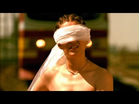 Видео: Пара целых 24 года играла в странную игру, и однажды это стоило им жизни. (Или нет)