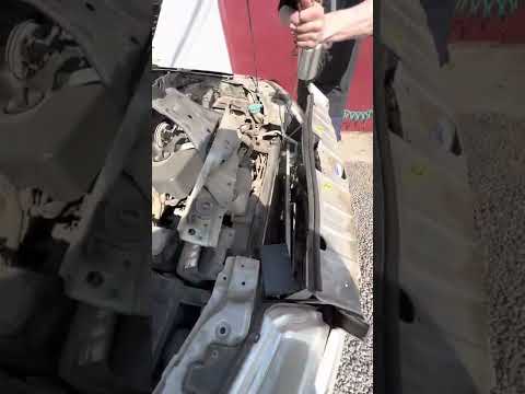 Видео: Сузуки Гранд Витара на регенерацию системы кондиционирования, дезинфекцию и мойку испарителя