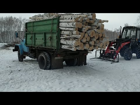 Видео: На УРАЛЕ вырвало ступицу. Едем в деляну за березой УРАЛ и ЗИЛ-130.