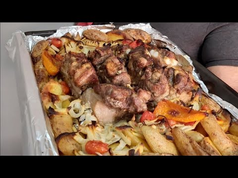 Видео: МЯСО в ДУХОВКЕ  с ОВОЩАМИ