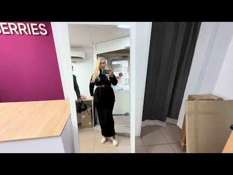 Видео: У мужа в гараже//Обновки для меня и моего собакена//Чем крашу волосы//#живунаурале 