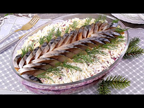 Видео: Скумбрия под шубой! Старый салат на новый лад - даже вкуснее самой обычной селедки под шубой!