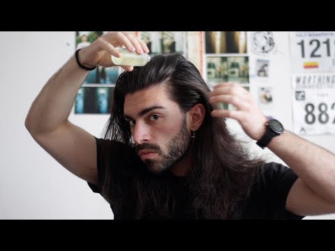 Видео: Как правильно наносить масло на волосы