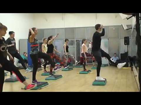 Видео: Functional Step/FITNESS/MASTER CLASS/Артём Балыбердин