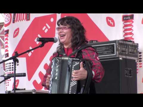 Видео: Анна Плотникова. Лыз сяська. Гербер в Москве 2017.