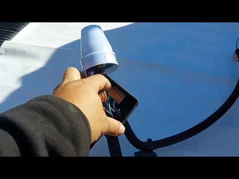 Видео: Надёжное решение для уличного освещения в СНТ.