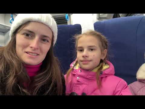 Видео: ВЛОГ РУМ ТУР Апарт отель Измайловский парк / Алинка готовится к выступлению в Москве