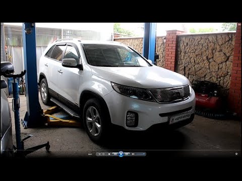 Видео: Замена масла в муфте включения полного привода на Kia Sorento 2,4  Киа Соренто 2013 года