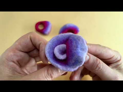 Видео: Кольца из шерсти мериноса в технике мокрого валяния