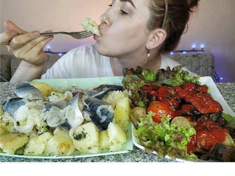 Видео: СКУМБРИЯ С КАРТОШКОЙ ОВОЩИ ГРИЛЬ | MACKEREL POTATO GRILLED VEGETABLES|eating show | 먹방