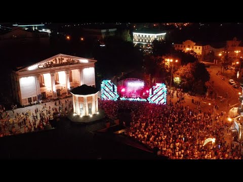 Видео: День Незалежності у Маріуполі