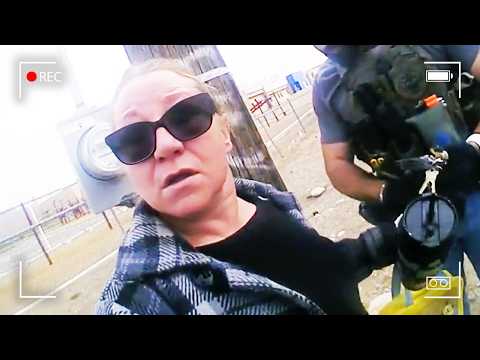 Видео: Учительница третьего класса обвиняется в ужасном преступлении