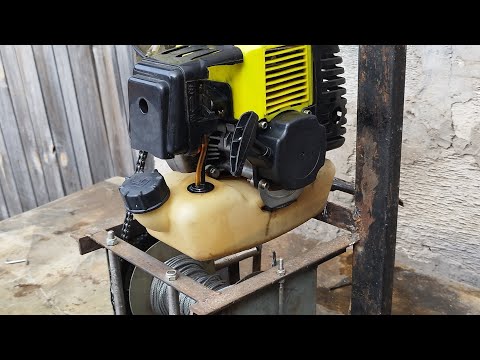 Видео: Лебёдка для вспашки огорода из триммера!