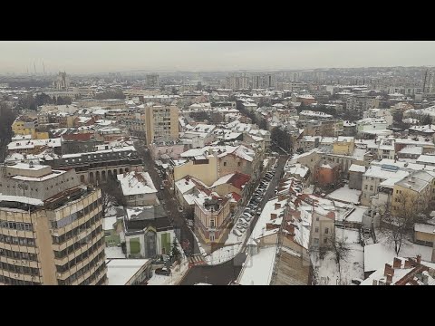 Видео: 10000 КРАЧКИ: СГРАДАТА НА „БУЛСТРАД“ (2019)