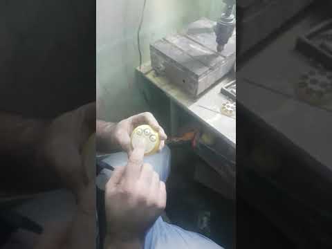 Видео: Как я делаю бусины для чёток.