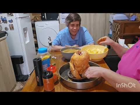 Видео: ПЕКАНО ПИЛЕ С КАРТОФИ 🤗