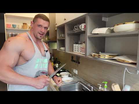 Видео: Обед для качка за 5 минут. Филе 🥩 без жарки + кус-кус 🍚