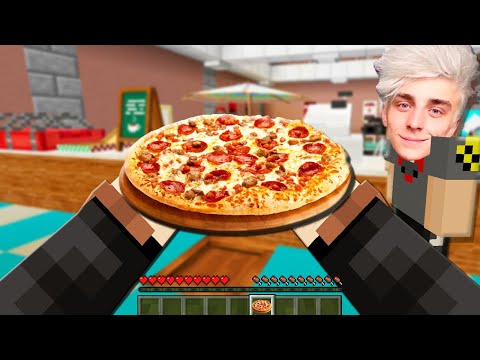 Видео: ПРИГОТОВИЛ 100 ПИЦЦ С МЯСОМ ДЛЯ ВЛАДА БУМАГИ В МАЙНКРАФТ - КАФЕ ИГОРЯ!