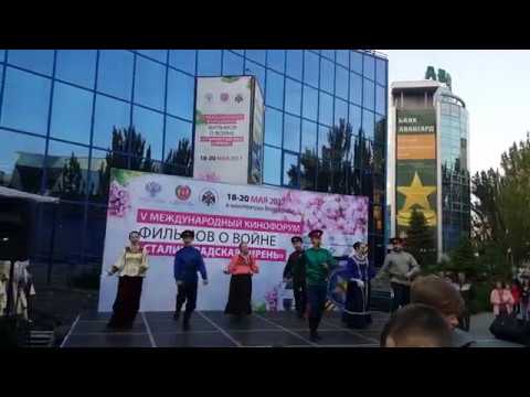Видео: "Шёл со службы казак молодой" и "Под окном широким". Ансамбль "Благовестъ"