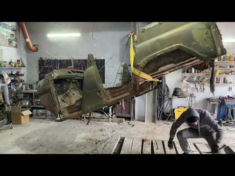 Видео: УАЗ с металлоприемки ... Начало проекта, часть первая (разборка) /Restoration of an old UAZ( Part 1)