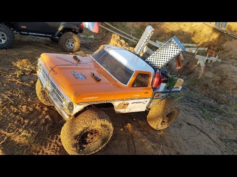 Видео: Axial SCX10 за 80 000 рублей, CrossRC SR4-A и Vattera Ford F-100 ... СОРЕВНОВАНИЯ  ... Часть 5