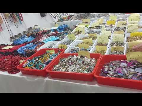 Видео: Торгово-выставочный центр в Бари на юге Италии. Кто приехал сюда тогрговать в этом году. Часть 5