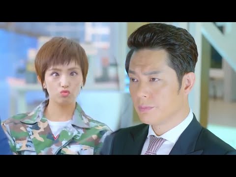 Видео: 🎬 Фильм! Золушка проходит собеседование на работу одним предложением!