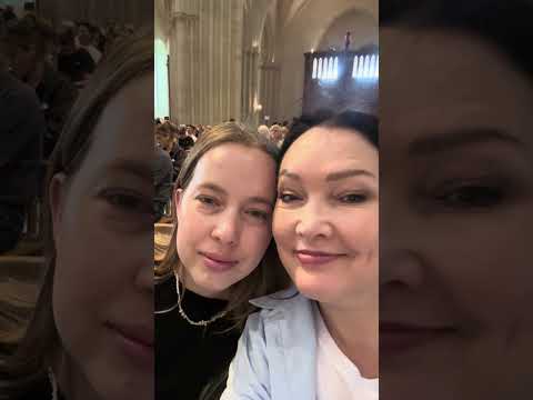 Видео: В Париже третий день. Нотр -Дам.