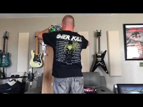 Видео: Ещё коробка. Меня преследуют!!