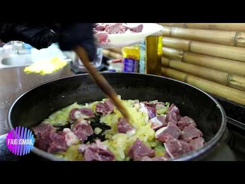 Видео: Приготовление мяса тушеного с зеленью Азербайджанская кухня