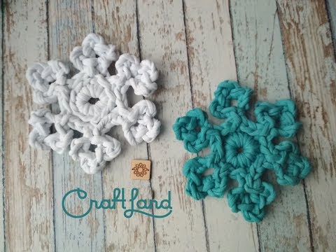 Видео: Снежинка из трикотажной пряжи (мини МК)